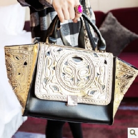 Gold With Hollow PU Leather Shoulder Bags
