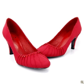 Red Low Heel Shiny Diamond Sexy Women's Casual Shoes