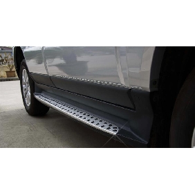 Kia Sportage Side pedal