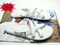Wholesale 2010 World Top Brand Men's Newest First Layer Leather Slipper Sandal Flip-flot Top Quality Factory Price Free Shipping
