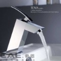 Faucet:Free Shipping,Single-lever Lavatory Faucet Made of Solid Brass,wholesale and Retail