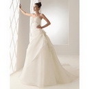 Discounted White Strapless A Line Wedding Dress with Handmade Flowers Adorning Wedding Gown