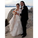 100% New Brand Vogue Tobe Top White Mantilla Sexy A Line Wedding Dresses 1pcs/lot