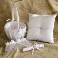 2011Free Shipping Wedding Supplies/Sparke Rhinestone Wedding Decoration/wedding Garters/wedding Ring Pillow/wedding Collection