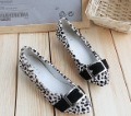 Fashion Leopard Grain Strap Is Low with Small Single Cusp Shoe Pair
