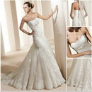 Floor-Length Luxury Strapless Lace Embroidery Bride A-Line Wedding Dresses