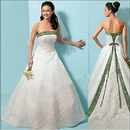 A-Line Breathable Eco-Friendly Embroidered Floor-Length Strapless Wedding Dresses