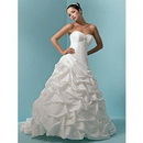 2009 Style A-line Sweetheart Watteau Train Sleeveless Satin Wedding Dress for Bride 018