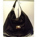Women's Elegant Smooth Handfeel One Shoulder Black Messenger Bags