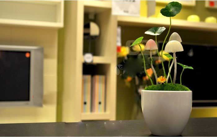 Small Table Bedside Avatar Mushroom Sensor Control LED Night Light