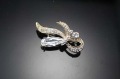 Cheap Female Newest Design Crystal Brooches