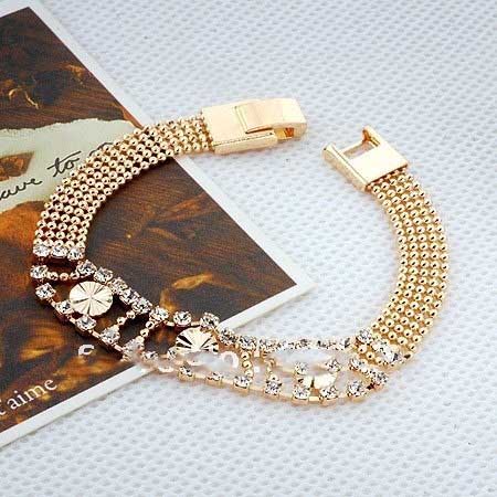 Fashion Beautiful Luxury Charm Copper Material Gold Bracelet