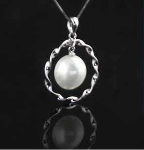Gold Owl Shape Pendant Necklaces Pearl Jewelry