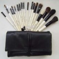 18 Pieces Black Wool Brush
